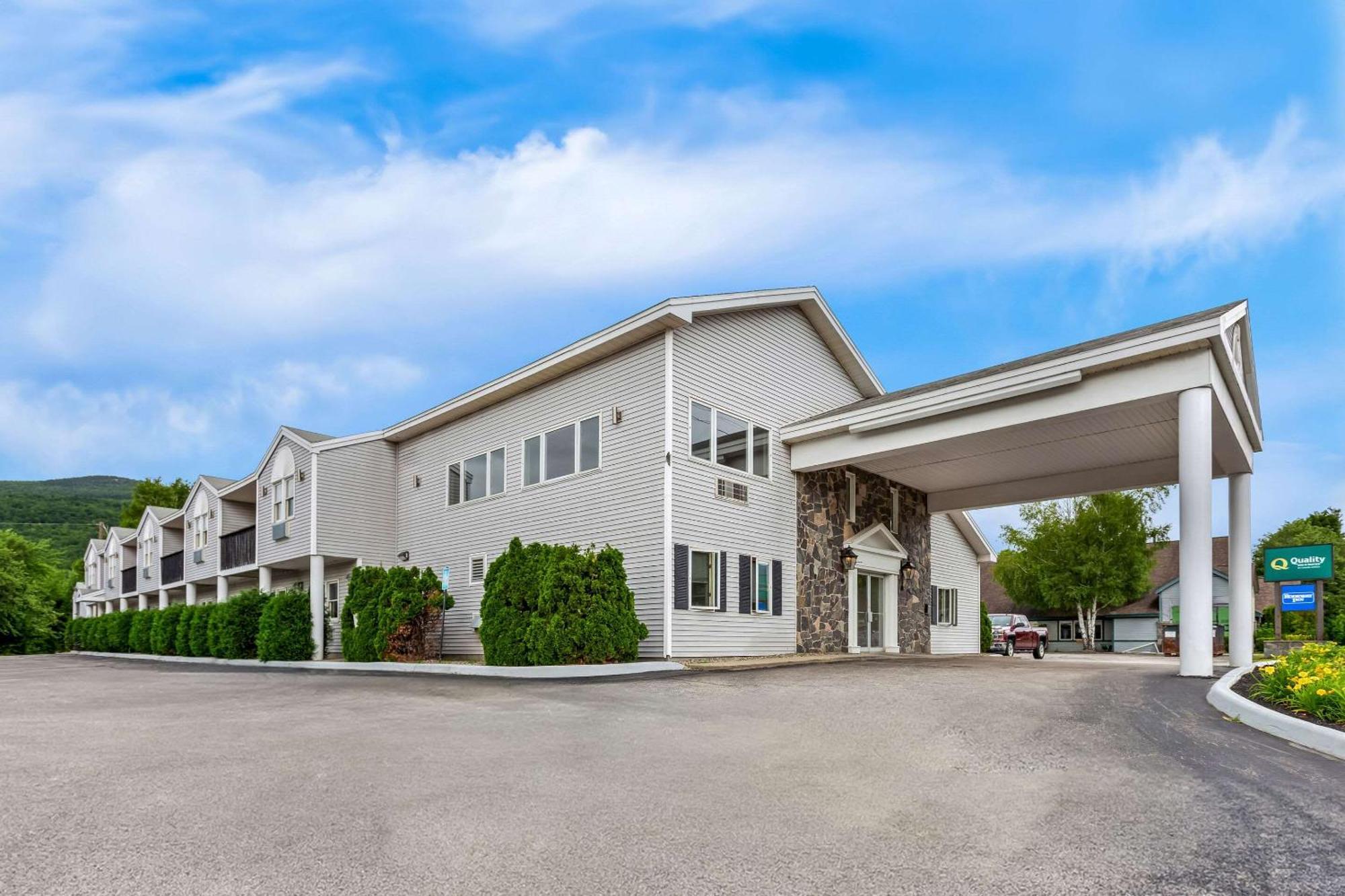 גורהאם Rodeway Inn מראה חיצוני תמונה